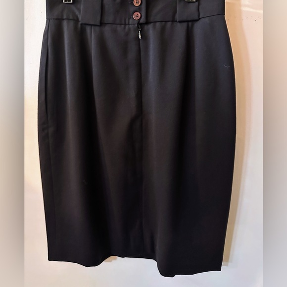 Jones New York suiting skirt. Navy blue Petites 8P - Picture 3 of 10